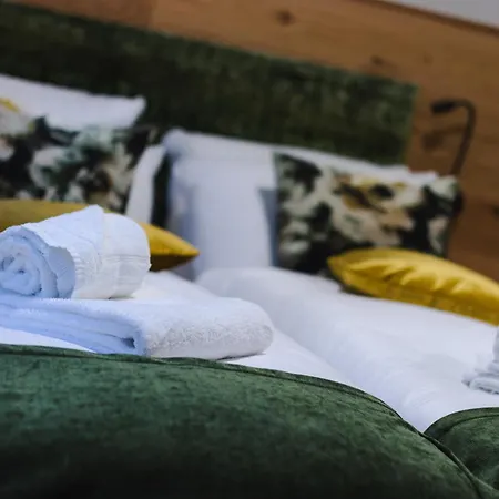Gasthof Schloss Hubertus Guest house 3*