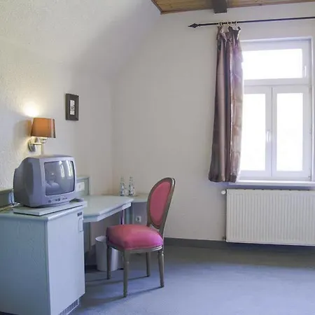Gasthof Schloss Hubertus Guest house Erfurt