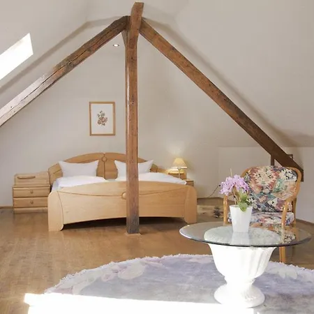 Gasthof Schloss Hubertus 3*